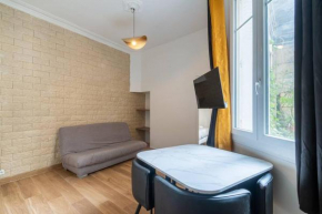 Appartement Métro Alexandre Dumas - II